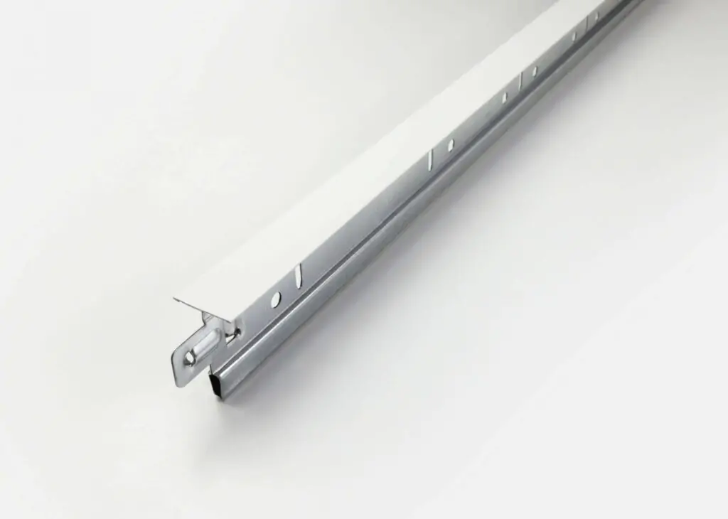 T24 primario blanco scaled 2